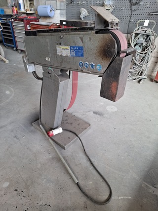 Bandschuurmachine Huvema, HU75S, bouwjaar 2009