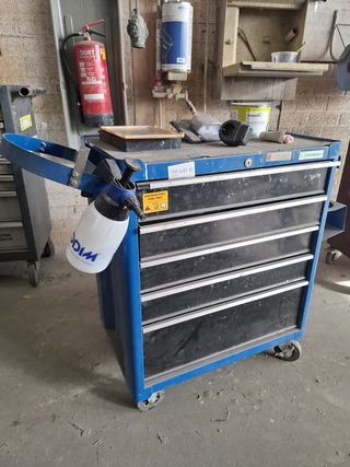 Gereedschapswagen met inhoud Hamach