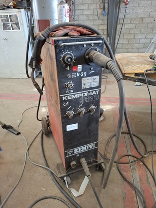 Mig/MAG lasapparaat Kemppi, Kempomat 320