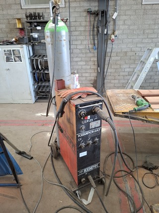 Mig/MAG lasapparaat Kemppi, Kempomat 320