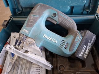 Accu decoupeerzaag Makita, DJV 182