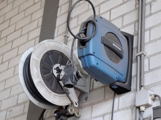 2x Luchthaspel en 2x stroomhaspel o.a. Nedermann