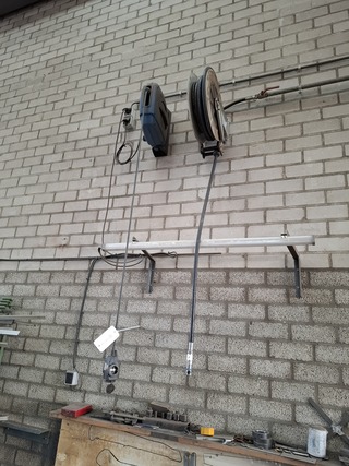 2x Luchthaspel en 2x stroomhaspel o.a. Nedermann