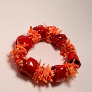 Vintage Taiwanese bloedkoraal armband