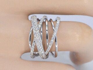 Witgouden design ring met diamanten