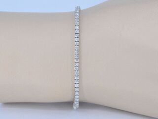 Witgouden tennisarmband met 3.00 carat diamanten
