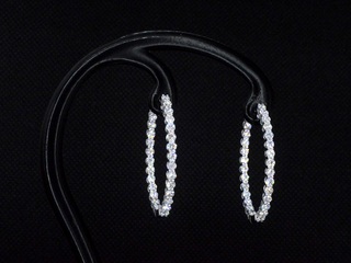 Witgouden loupe oorbellen met diamanten, (lab grown)