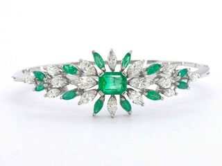Armband met smaragden en marquise geslepen diamanten
