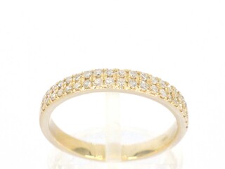 Gouden rijring met diamanten