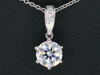 Witgouden solitair hanger met een diamant 1.00 carat, (lab grown), exc