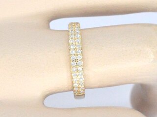 Gouden rijring met diamanten