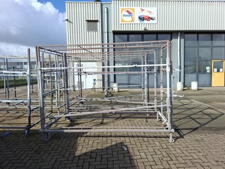 7x hulpstuk/stelling t.b.v. spuitcabine