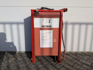 Acculader, AQ-TRON, AQ72T80
