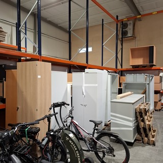 Partij diverse kasten en dergelijke, O.a. IKEA, Acta