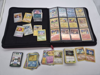 Grote Pokémon verzameling (o.a. vintage en zeldzame kaarten)