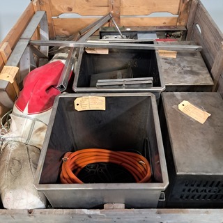 Diverse BHV uitrusting, O.a. Haagen