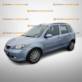 Personenauto, Mazda, 2, 1.4 Exclusive, 2004