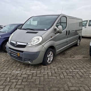 Bedrijfsauto, Opel, Vivaro, 2.5 CDTI L2H1, 2007