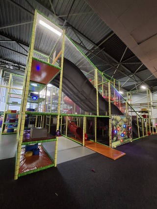 Speeltoestel met sportzone, Leicon, Funhouse