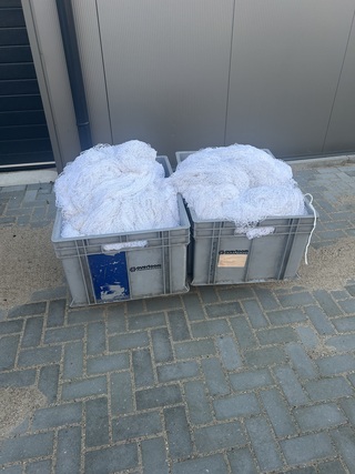 Nylon Netwerk, Nylon, Wit