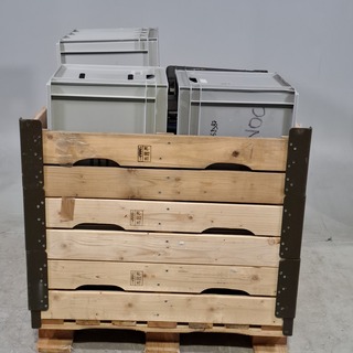 Diverse transportkisten en koffers, O.a Peli