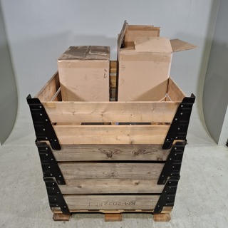 4x Prullenbak en partij werkoveralls, O.a Dupont