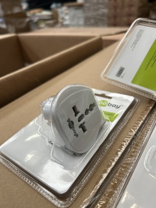 Ca. 650x Wereldstekker, Goobay