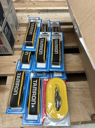 Ca. 60x Schouderband, Cortina, Tamron