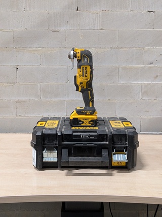 Accu multitool, DeWalt, DCS356