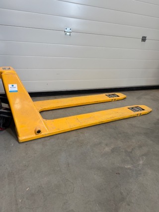 Palletwagen, geel, inrijhoogte 35mm, extra laag