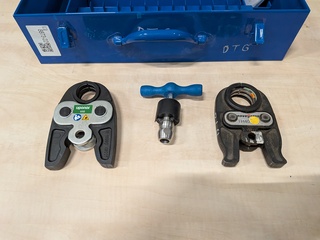 2x Persbek met afbraamgereedschap, Uponor U32, Novopress TH40