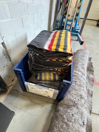 Verhuisdekens en rol inpakdeken