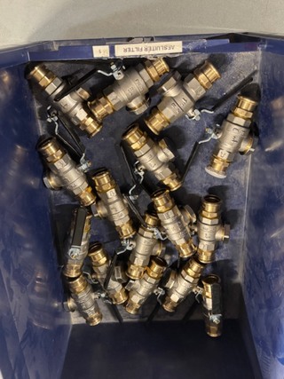 Ca. 16x Kogelafsluiter, Ubel, 9540326, met filter