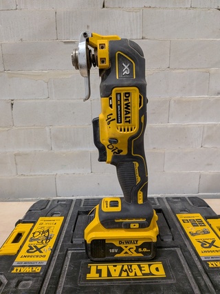 Accu multitool, DeWalt, DCS356