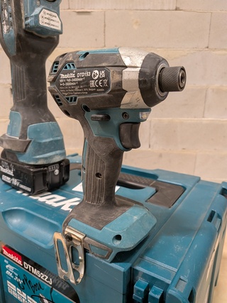 Accu multitool met accu slagschroevendraaier , Makita DTM52, Makita DT