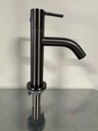 Fonteinkraan, Sky, 1979340