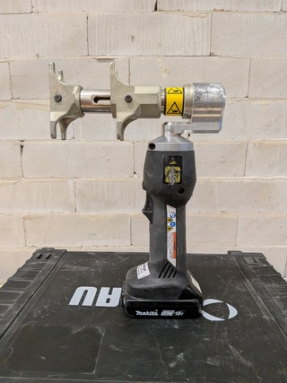 Accu persmachine, Rehau, Rautool A-light2