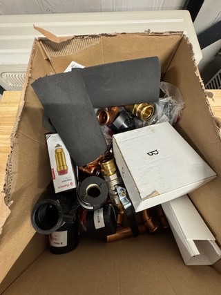 8x Doos aansluitmateriaal warmtepompen