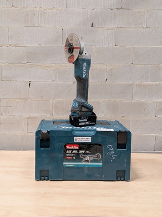 Accu haakse slijper, Makita, DGA504