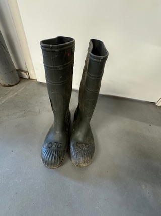 6x Paar laarzen en regenpakken, O.a. Dunlop