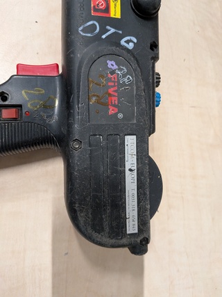 Accu vlechtmachine voor bewapening en vloerverwarming, Fivea, RT308, 2