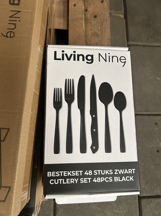 Pallet (online) winkelvoorraad, Living Nine