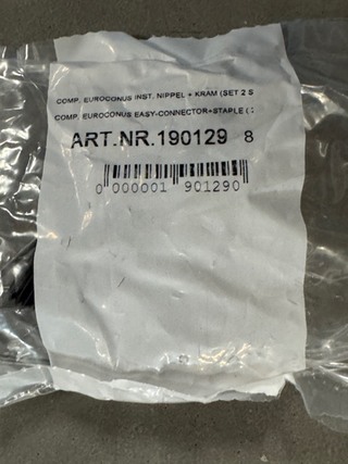 Ca. 90x Eurocnus en 340x nippel