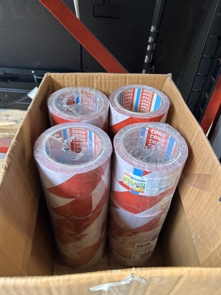 Ca. 42x Waarschuwingstape 66 m x 50 mm, Tesa