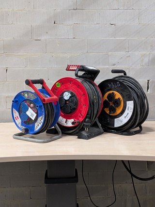 3x kabelhaspel, O.a. Brennstuhl, Qwatt