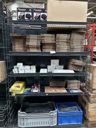 5x Inhoud stelling w.o. elektronica, W.o. Qnect, Babyliss, Nedis