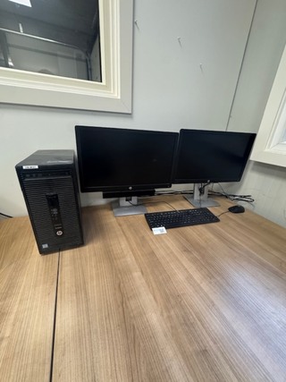 Computer met 2x monitor, HP Prodesk 400 G3