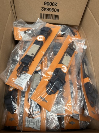 Ca. 60x Schouderband, Cortina, Tamron