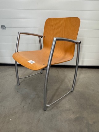 Ca. 38x Stoel, stapelbaar