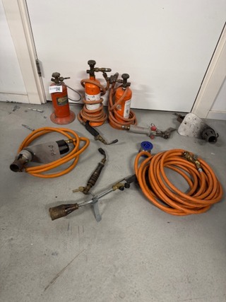 3x Zinkbrander, met diverse toebehoren